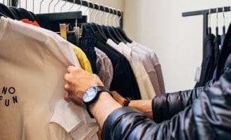 How to Harness the Power of the Impulse Buy With Shop Fittings