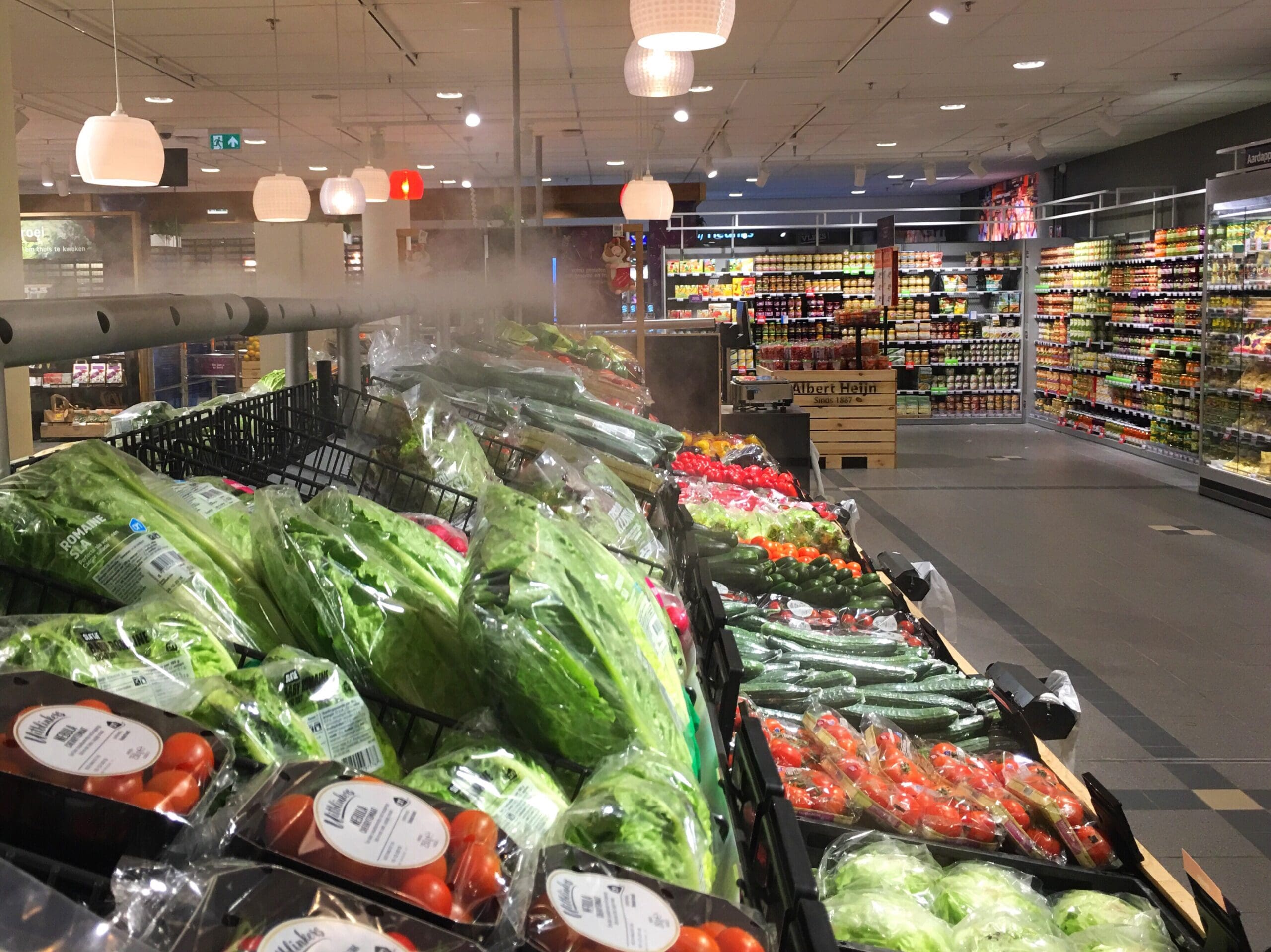 Enhancing Supermarket Aisles: Effective Display Strategies